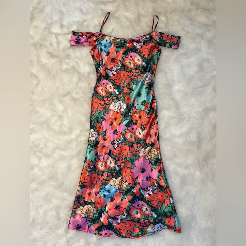 Hope & Ivy Cold Shoulder Satin Slip Floral Dress - Picture 2 of 4